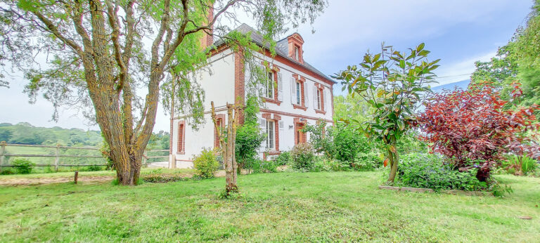 SAINT-JOUIN - Belle Maison du Pays d'Auge