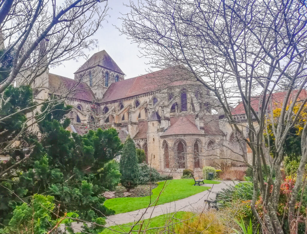 LISIEUX - L'Authentique - Cathédrale - clim -Wifi - centre