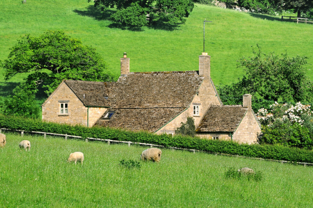 Maison de campagne normande — gestion locative et location saisonnière en Pays d'Auge